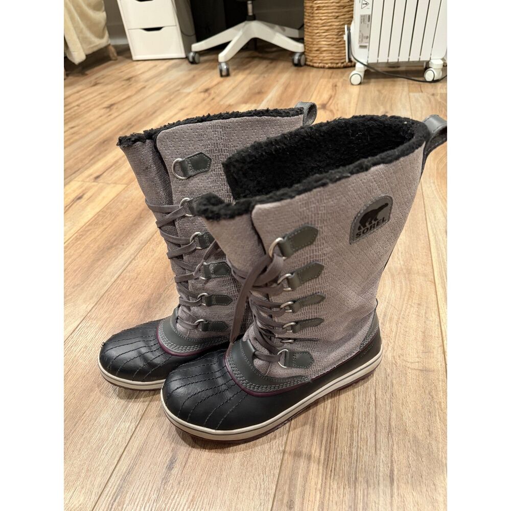Sorel Tivoli High Womens Snow Boots Gray Waterproof Lace Up Size 9